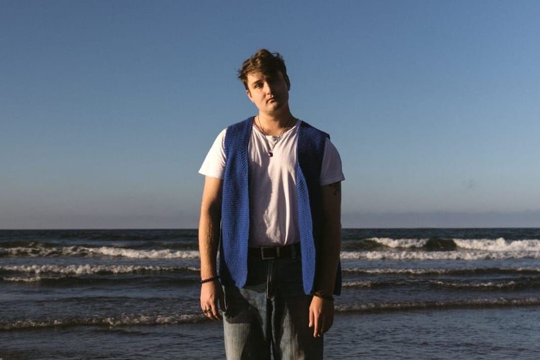 Harry Burt releases dynamic debut EP 'Bonnie and Clyde'