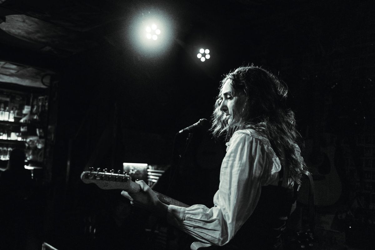 Suze Harper brings timeless soul into focus across a stunning four track run