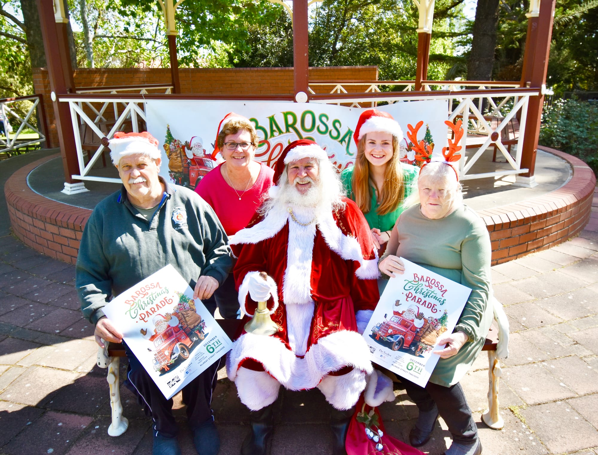 Santa set to sleigh it at Christmas Parade
