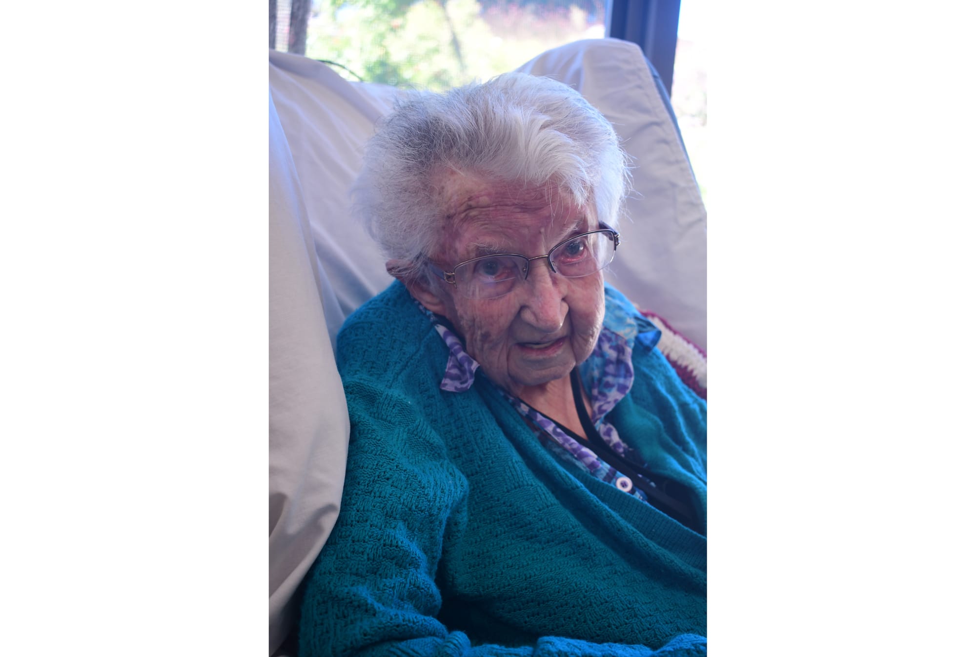 Laurence reflects at 105