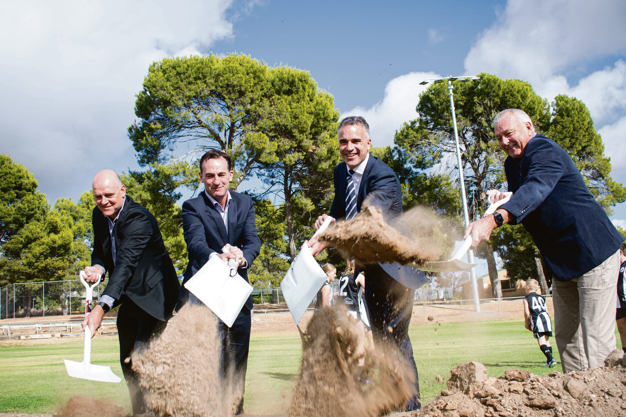 Barossa Park a Gather Round sell out