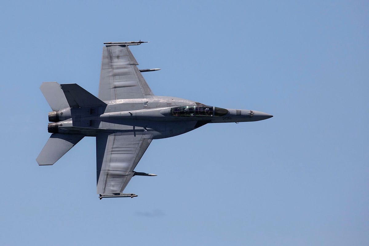 FA/18 Super Hornet stirs up speculation and interest