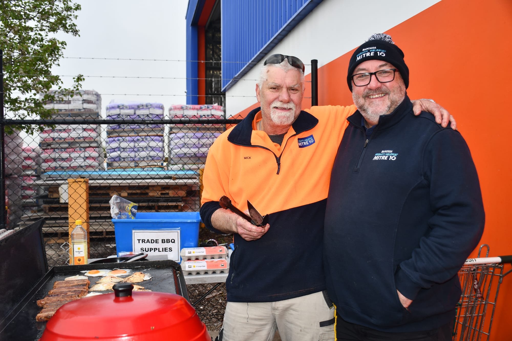 Huge Tradie Brekkie at Barossa Mitre 10