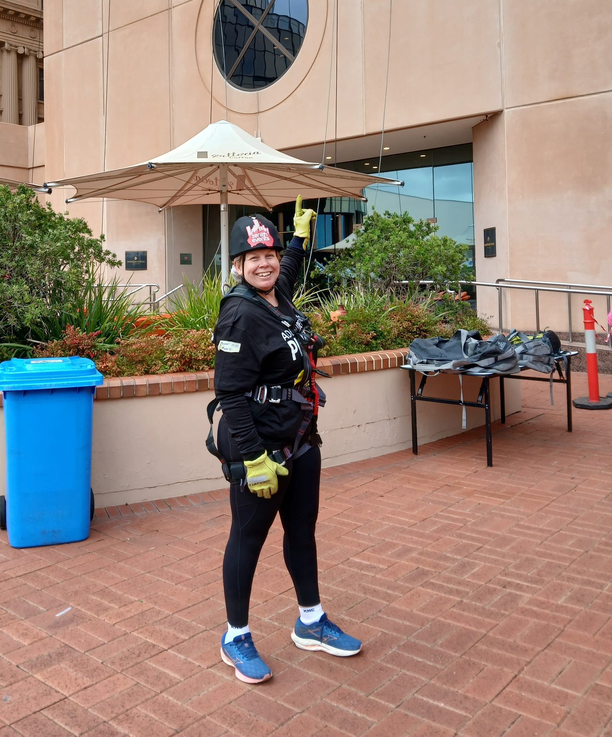 Pepper takes part in the ‘plunge’