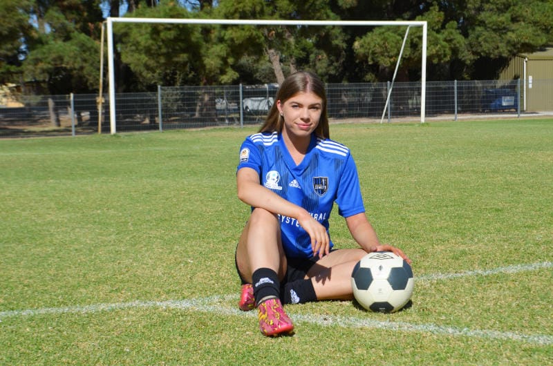 Soccer star to play in Ohio