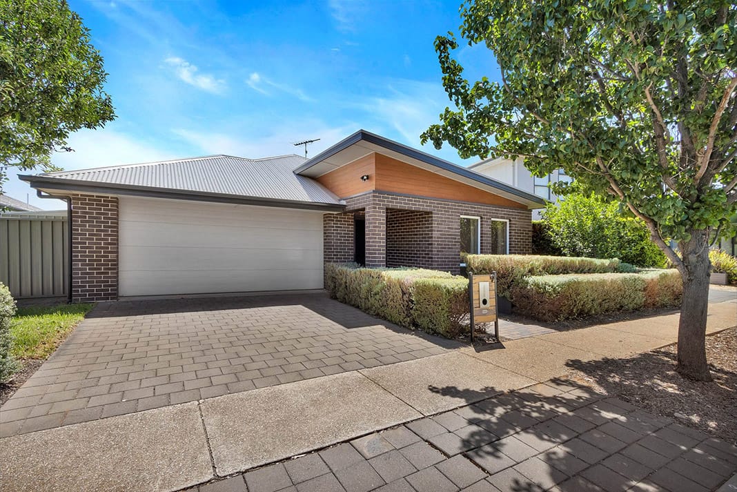 Modern family living in prime location