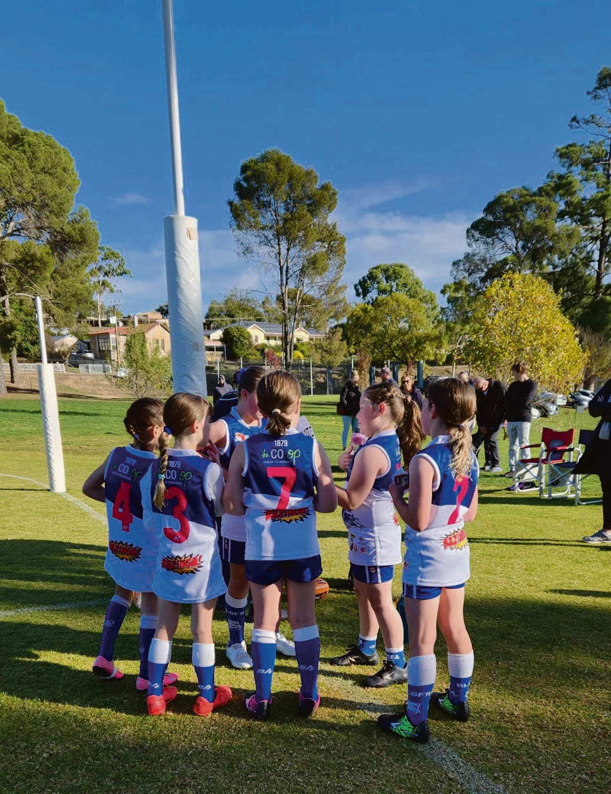 Angaston Football Club kicks goals at Come and Try Day