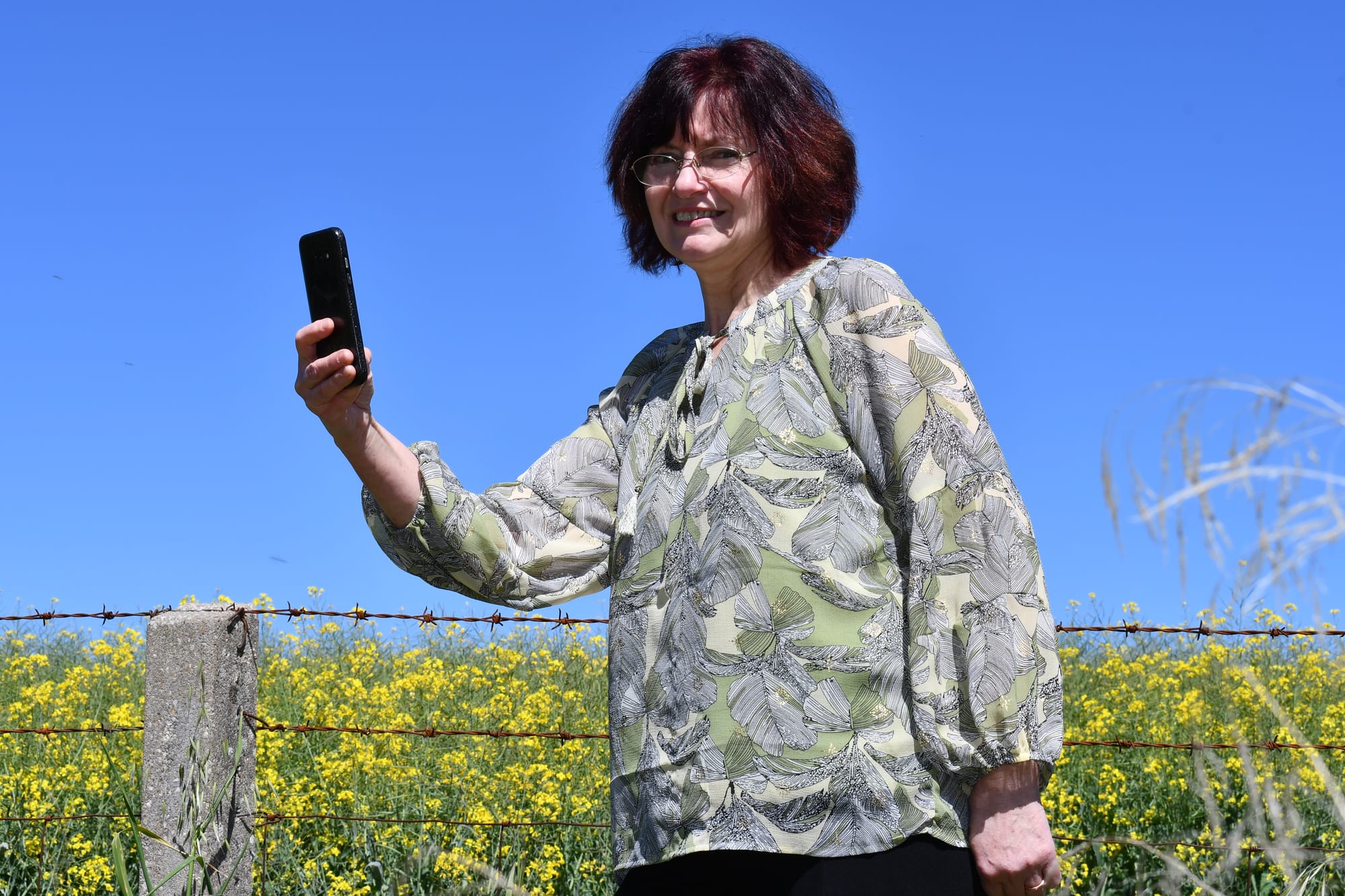 Don’t trespass for a ‘canola selfie’