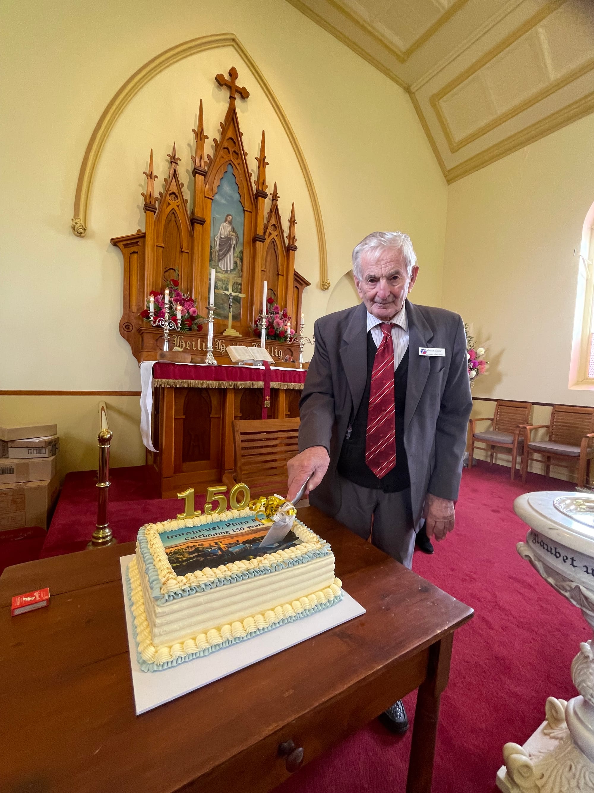 Immanuel welcomes 500 guests for weekend celebrations