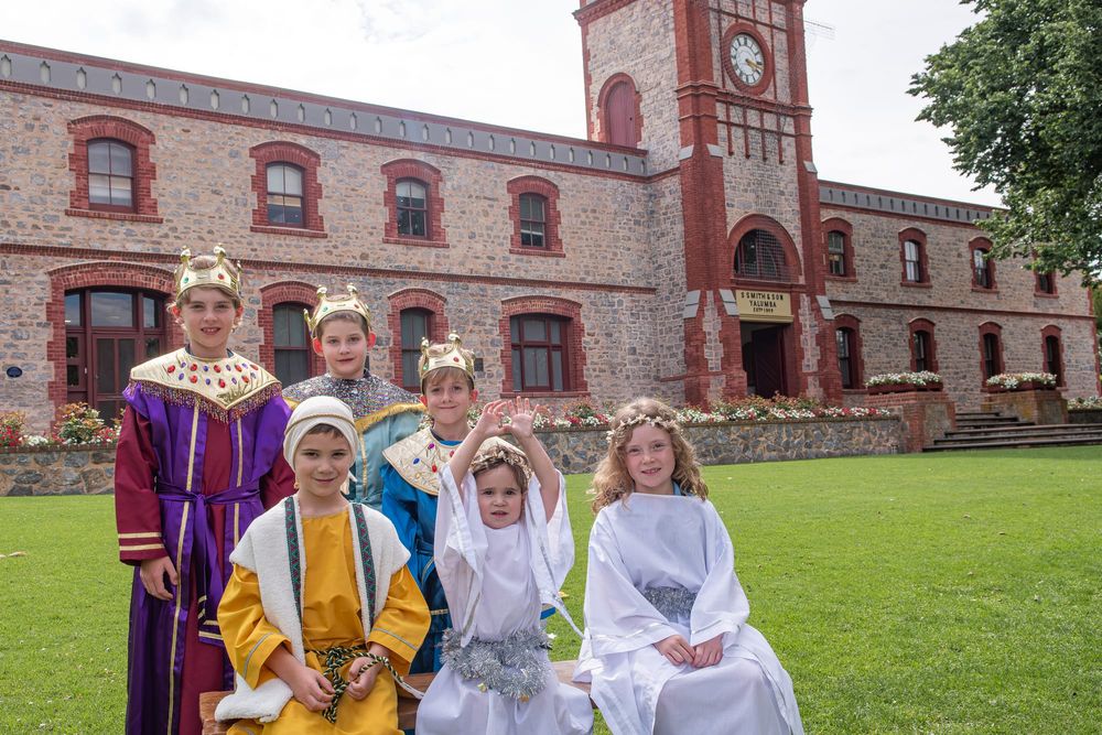 Celebrate the spirit of Christmas at the Yalumba Community Carols by Candlelight post image