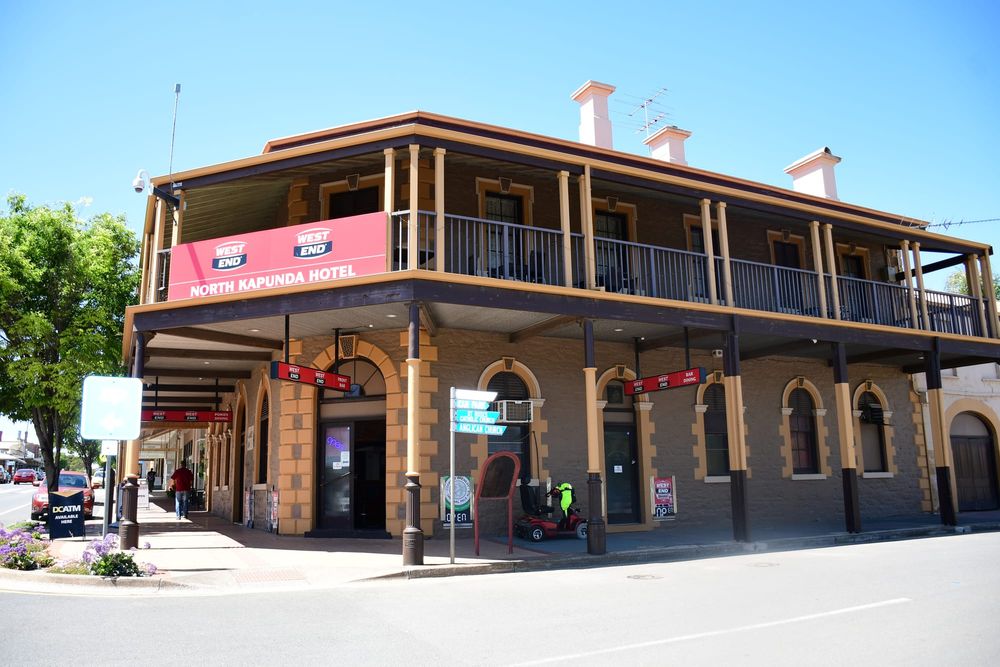 If you've got it, haunt it - North Kapunda Hotel celebrates 175 years post image