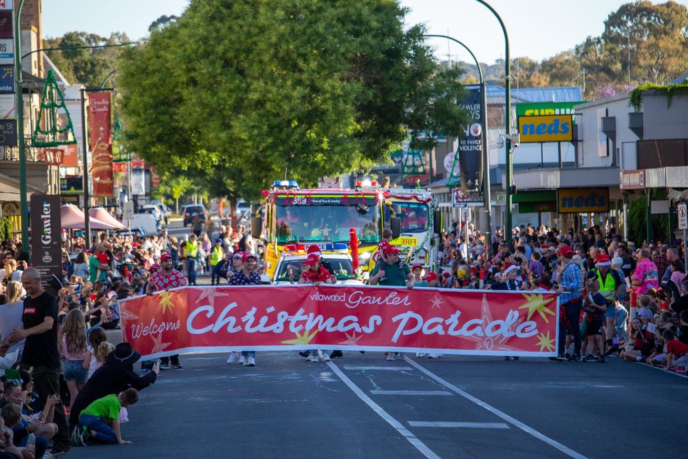 Thousands attend Villawood Gawler Christmas Parade post image