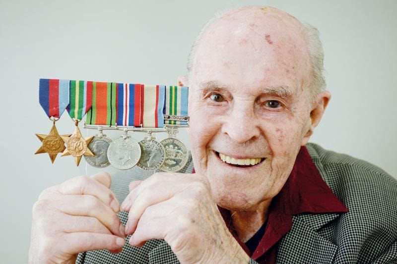 Les remembers post image