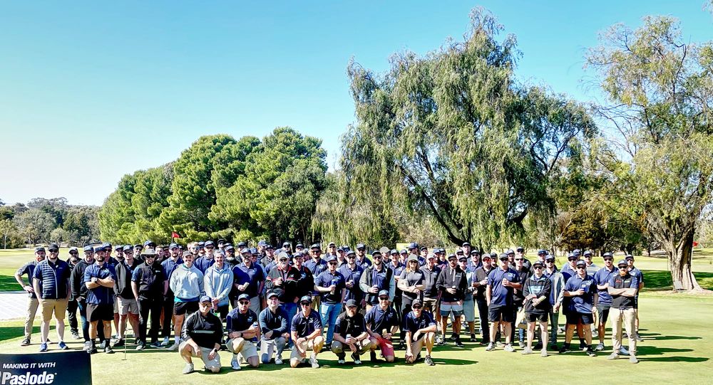 Barossa Mitre 10 Golf Day Unites Tradies for a Cause post image