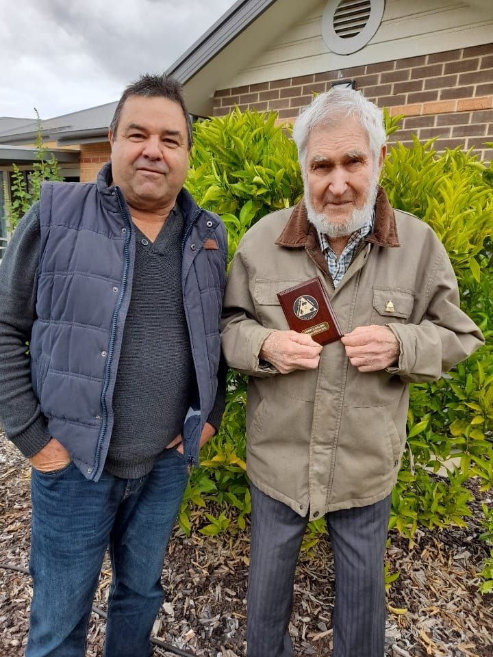 50 year award to Ken Schliebs post image