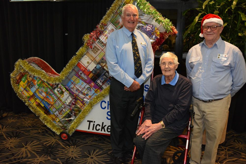 Joylene Seppelt wins Lions Christmas Stocking post image