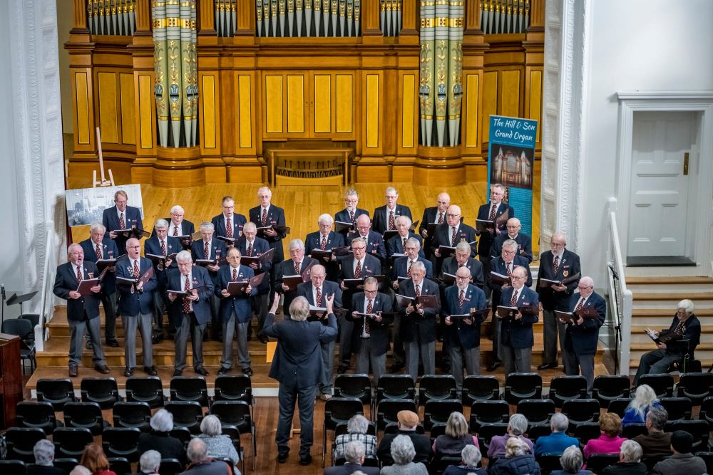 Tanunda Liedertafel lights up the stage post image