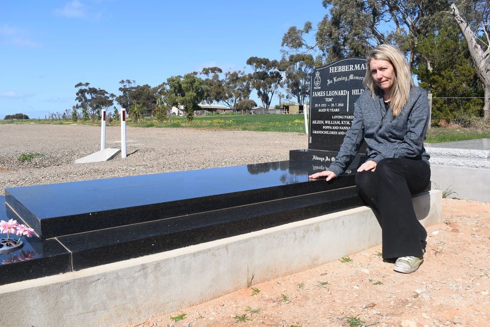 A grave problem at Freeling post image