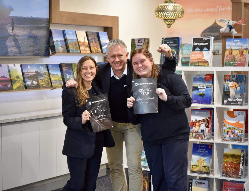 Travel honours for Lindsay and Lillian post image