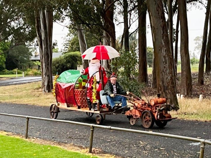 Rain didn’t stop Bethany’s Christmas Party post image