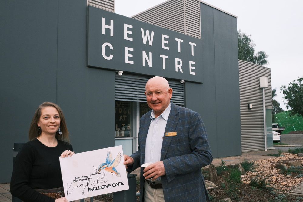 Cafe brews opportunities at Hewett Centre post image