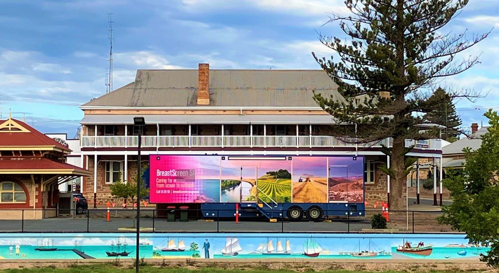 BreastScreen mobile unit on the way to Tanunda post image