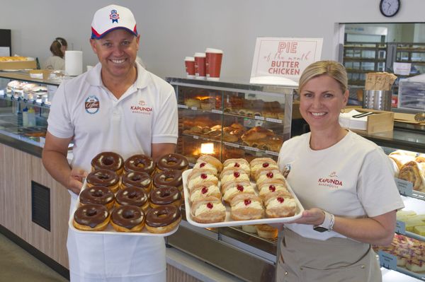 Kapunda Bakehouse ‘field’ with favourite treats post image