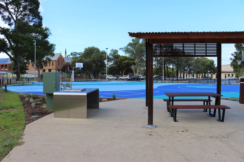 Community basketball court open to the public post image