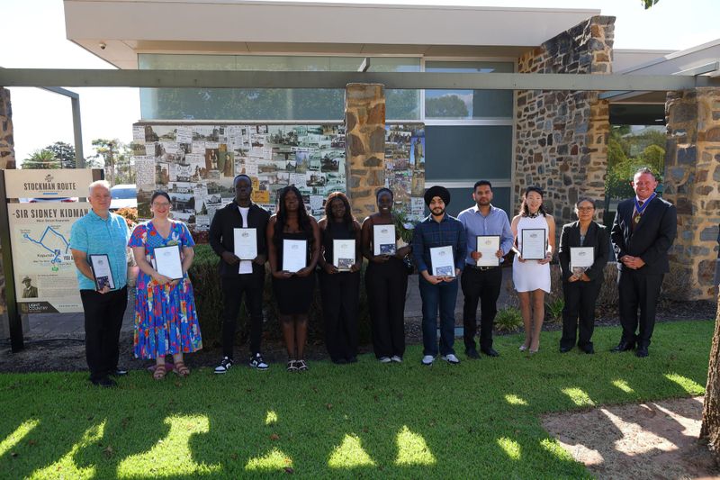 A joyous welcome to new citizens post image