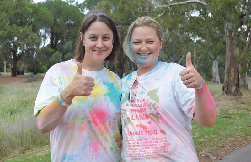 Thousands of people at Barossa Fringe on Tour post image