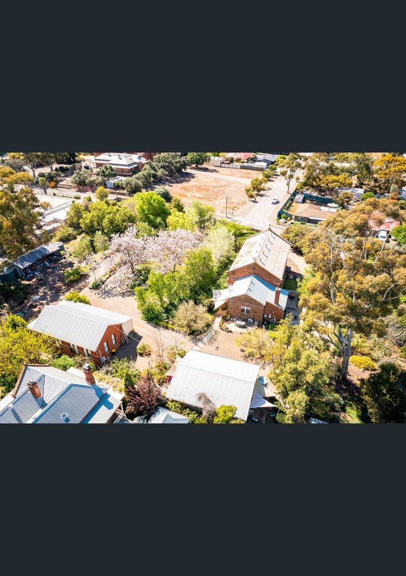 Historic Kapunda property a heavenly haven post image