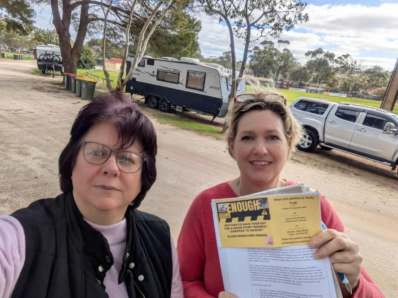 Sturt Highway petition gaining traction post image
