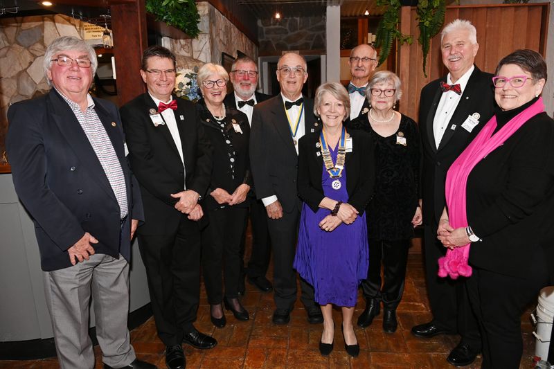 New Rotary Club of Barossa Valley president pays tribute to Peter Perkins post image