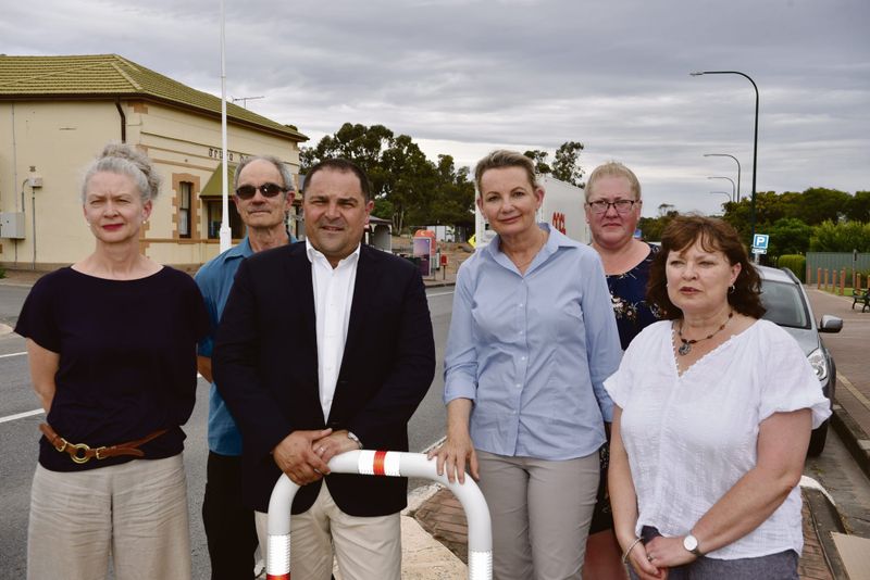 Deputy Coalition Leader addresses disappointed locals at Truro post image