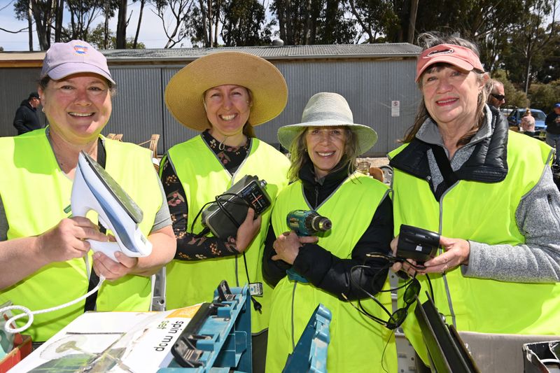 Bargains and treasures at Angaston Men's Club auction post image