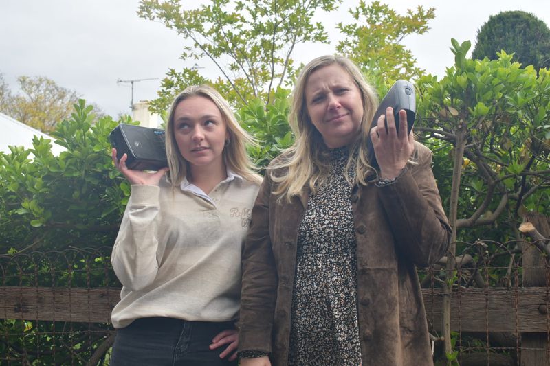 Angaston residents ‘hopping’ to get radio reception post image