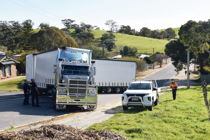 Stuck truck blocks off Breakneck Hill Road post image