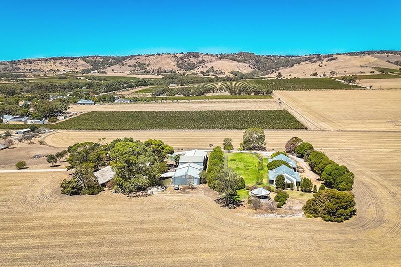Enviable lifestyle or business in the heart of historic Bethany post image