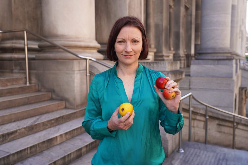 Taste not waste with ‘imperfect’ fruit post image