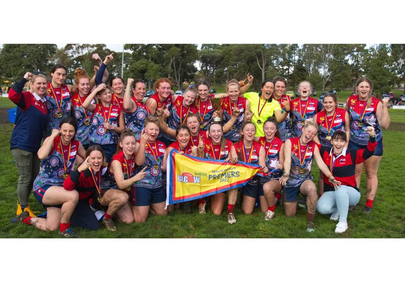 Undefeated: Willaston premiers following 2022 BLGW Grand Final post image