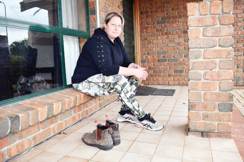 SA borders open but families still divided post image
