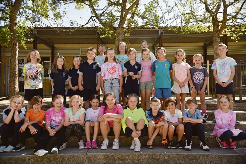 Ivy raises awareness on Loud Shirt Day post image