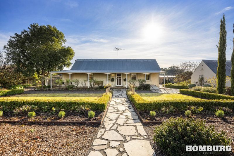 An Iconic Bethany Estate with Creek Frontage post image