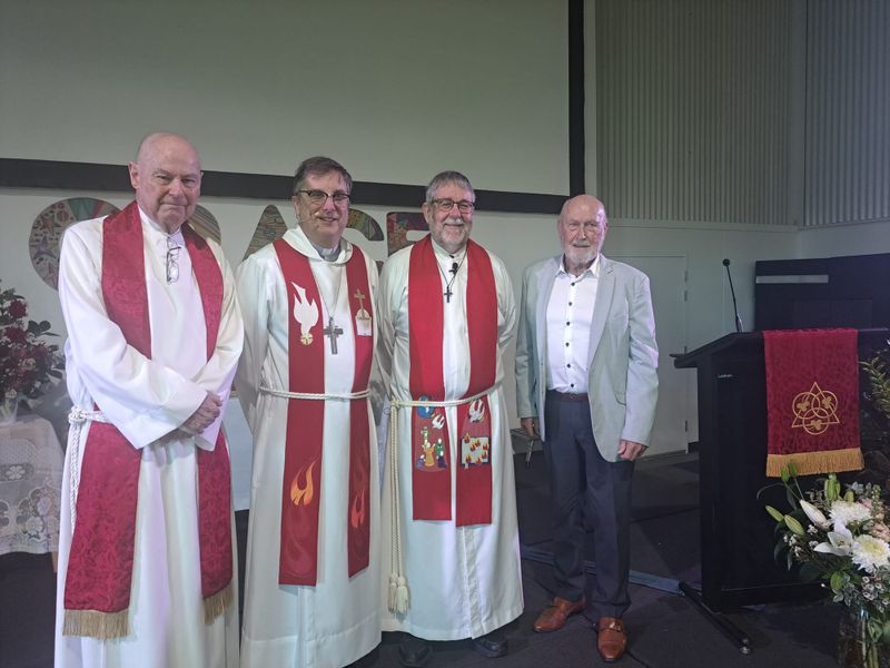 New Pastor welcomed at newly formed church post image