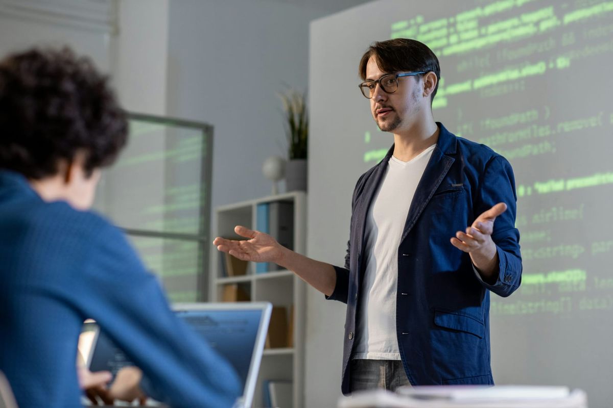 The Command Context Consistency Principle