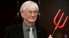 Dick Smith To Spend $1M Advertising The Stuff Your Pop Says When He’s Had A Few