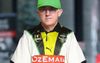 Malcolm Heckled By Passing Range Rovers As He Strolls Bondi In Old T-Shirt Lucy Found At Home