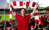 Sydney Finance Wanker Begins Search For SCG Members Card And Swans Scarf To Borrow