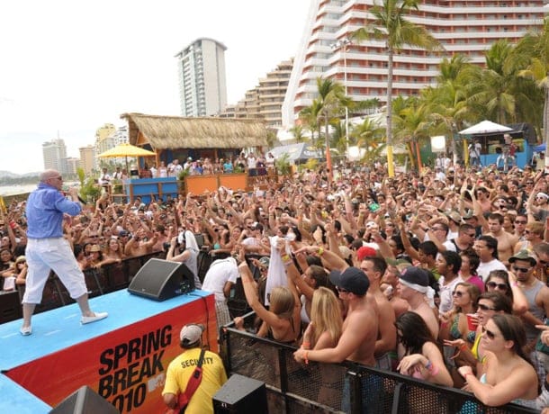 Pitbull performs at MTV Spring Break Acapulco, 2010
