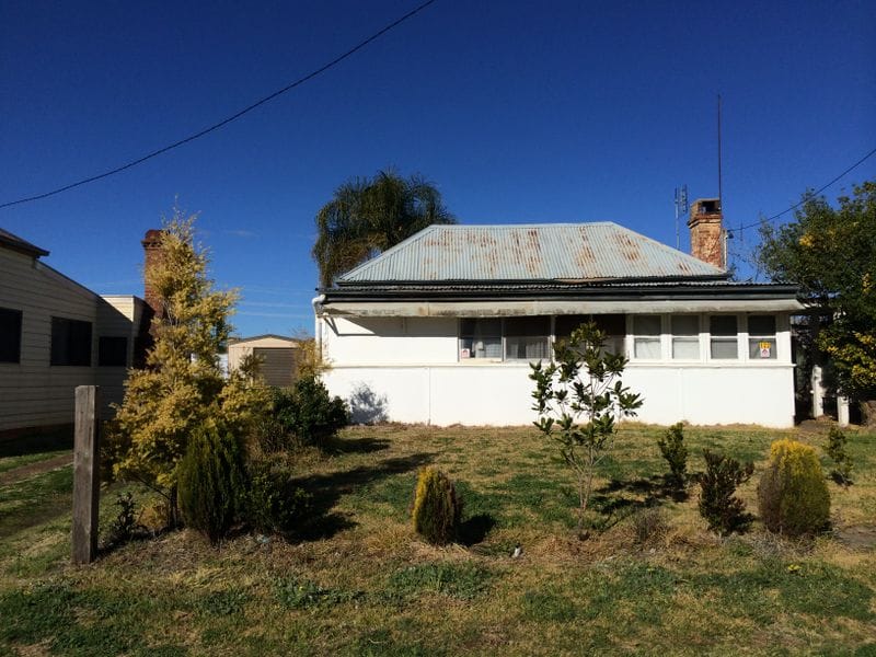 A typical home in Wellington. Locals often refer to the town as a 'shithole'. PHOTO: Daily Liberal